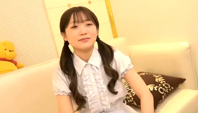 FC2PPV-4434719第六弹可爱素人Deco酱的白虎中出自拍视频爱素人Deco酱