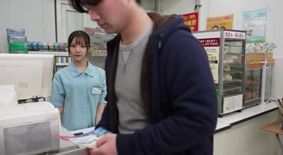 IPZZ-301 地元コンビニの深夜バイト女子と仲良くなりたくてストーカー化。実家の子供部屋で監禁レ×プ 佐々木さき